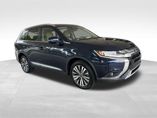 2020 Mitsubishi Outlander SE
