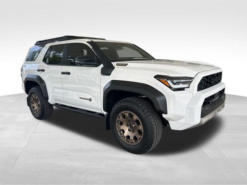 2025 Toyota 4Runner Hybrid 