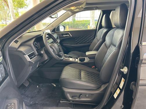 2024 Mitsubishi Outlander SEL