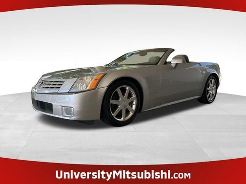 2005 Cadillac XLR Base