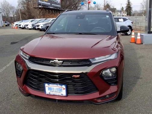 Crimson Metallic 2023 Chevrolet Trailblazer RS