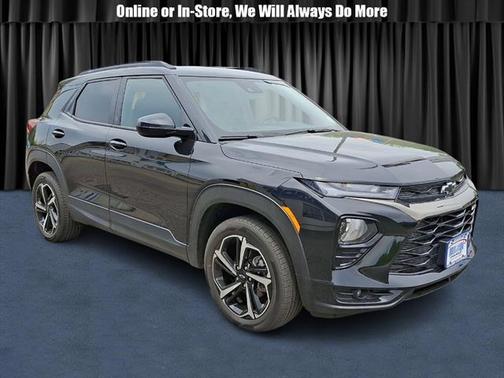 Mosaic Black Metallic 2023 Chevrolet Trailblazer RS