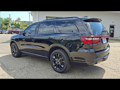 Diamond Black 2025 Dodge Durango GT