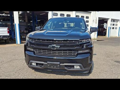 Black 2019 Chevrolet Silverado 1500 RST