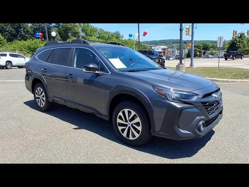 Magnetite Gray Metallic 2024 Subaru Outback Premium