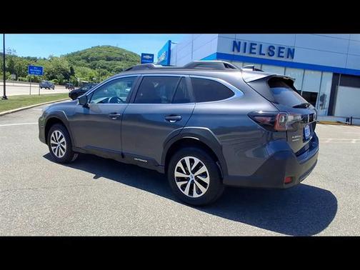 Magnetite Gray Metallic 2024 Subaru Outback Premium