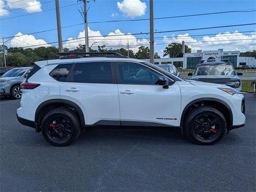 2025 Nissan Rogue Rock Creek