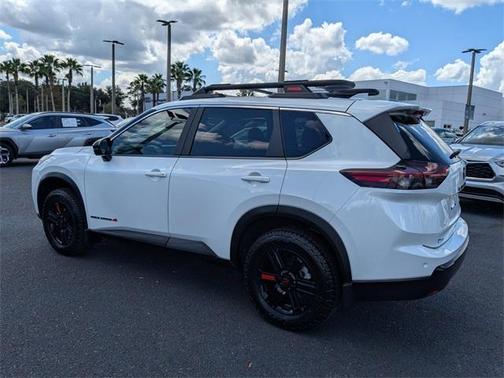 2025 Nissan Rogue Rock Creek