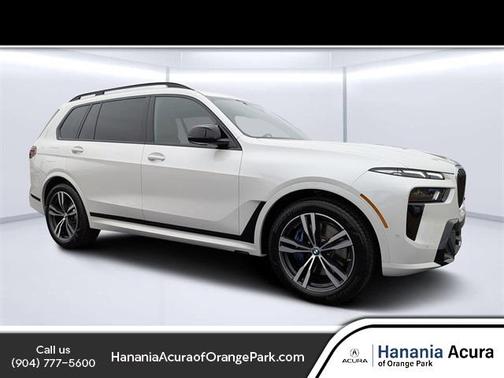 2025 BMW X7 M60i