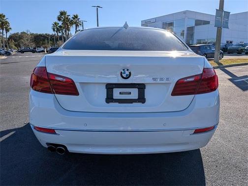 2016 BMW 528 i