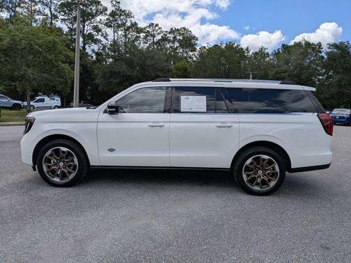 Star White 2025 Ford Expedition Max King Ranch
