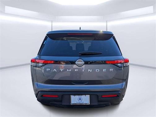 2024 Nissan Pathfinder S