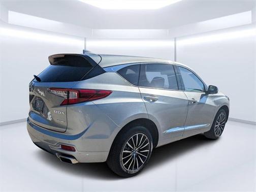 2025 Acura RDX Advance Package
