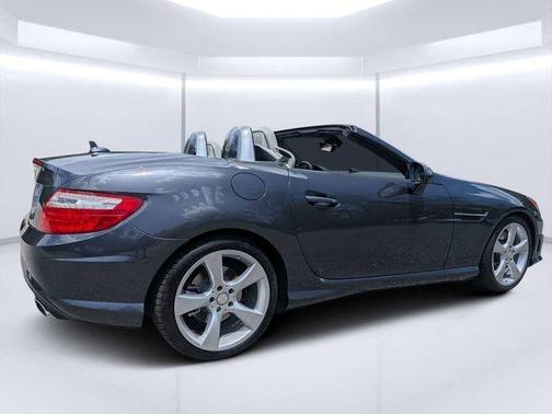 Steel Gray Metallic 2015 Mercedes-Benz SLK-Class SLK350