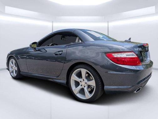 Steel Gray Metallic 2015 Mercedes-Benz SLK-Class SLK350