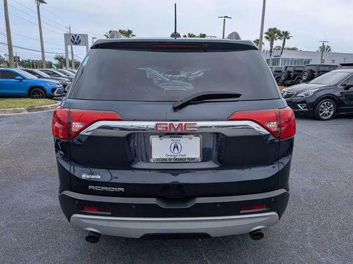 Dark Sapphire Blue Metallic 2017 GMC Acadia SLT-1