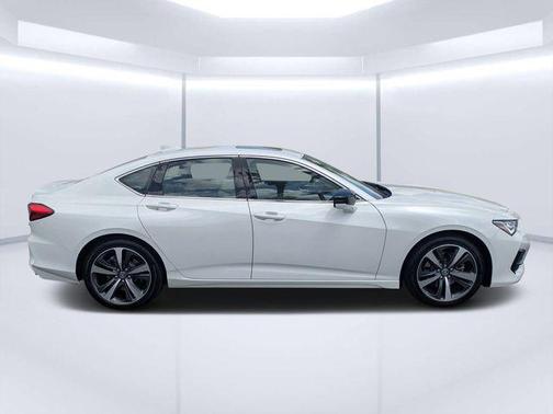 Platinum White Pearl 2025 Acura TLX Technology