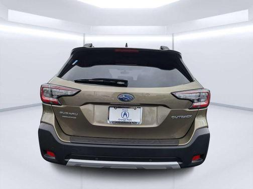 Autumn Green Metallic 2023 Subaru Outback Limited