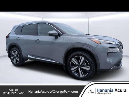 Boulder Gray Pearl 2023 Nissan Rogue SL