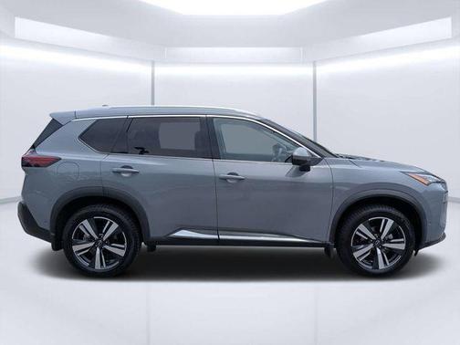 Boulder Gray Pearl 2023 Nissan Rogue SL