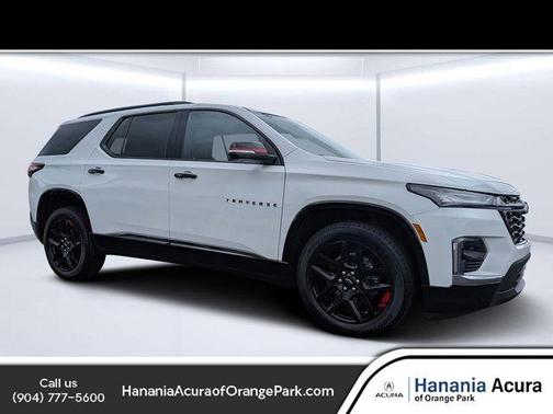 Summit White 2024 Chevrolet Traverse Limited Premier