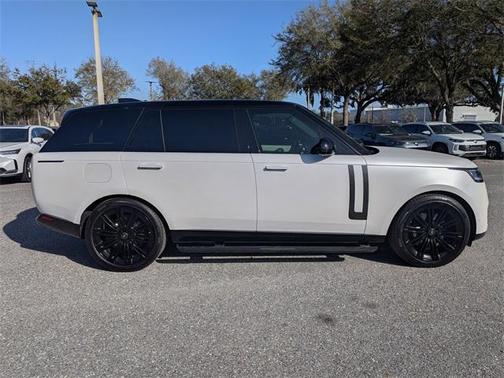 2025 Land Rover Range Rover AUTOBIOGRAPHY