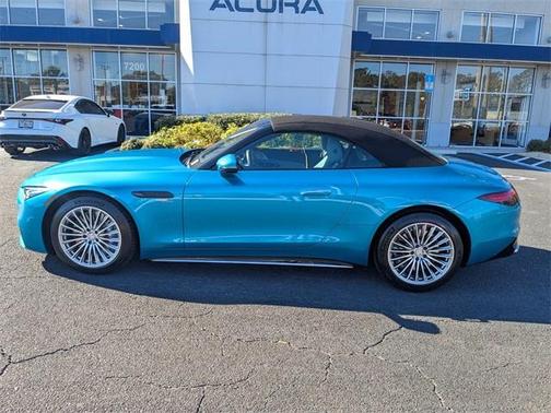 2023 Mercedes-Benz AMG SL 43 Base