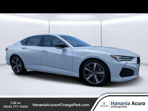 Platinum White Pearl 2025 Acura TLX Technology