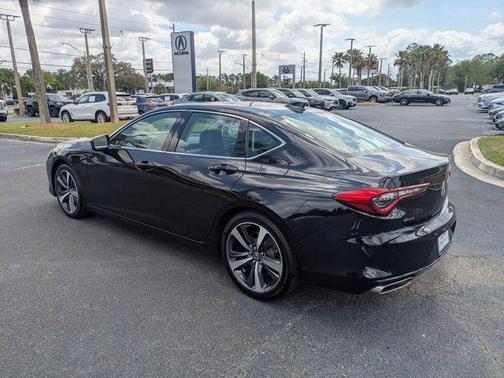 Majestic Black Pearl 2025 Acura TLX Technology