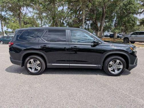 Crystal Black Pearl 2025 Honda Pilot EX-L