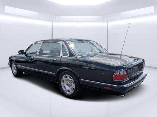 Anthracite Gray 2003 Jaguar XJ Vanden Plas