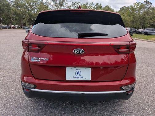 Hyper Red 2022 Kia Sportage LX