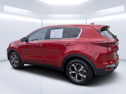 Hyper Red 2022 Kia Sportage LX