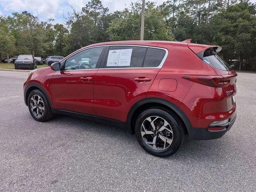 Hyper Red 2022 Kia Sportage LX