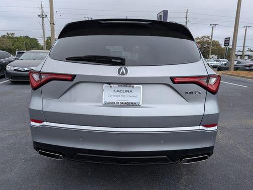 Lunar Silver Metallic 2023 Acura MDX Technology