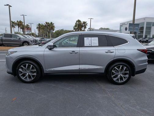 Lunar Silver Metallic 2023 Acura MDX Technology