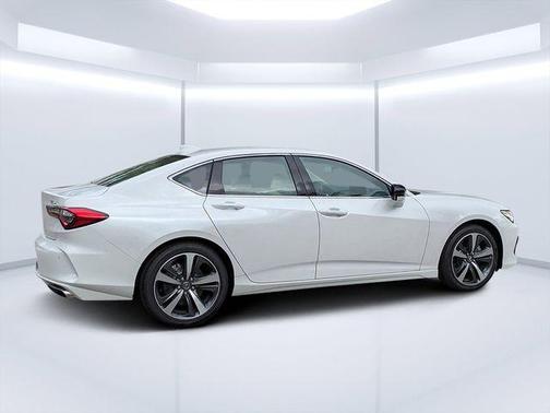 Platinum White Pearl 2025 Acura TLX Technology