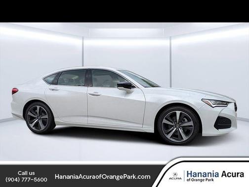 Platinum White Pearl 2025 Acura TLX Technology
