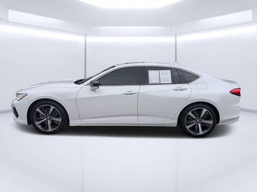 Platinum White Pearl 2025 Acura TLX Technology