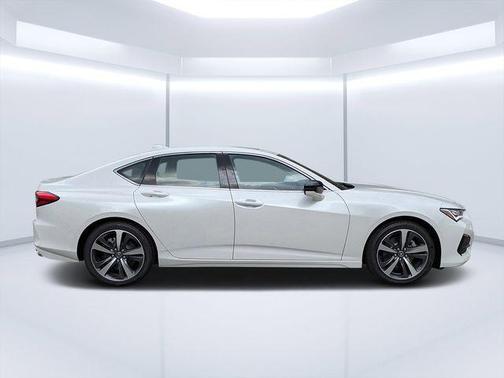 Platinum White Pearl 2025 Acura TLX Technology