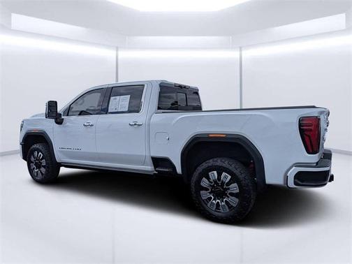 2024 GMC Sierra 2500 Denali