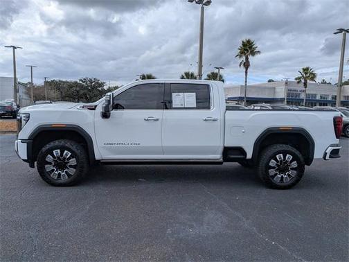 2024 GMC Sierra 2500 Denali