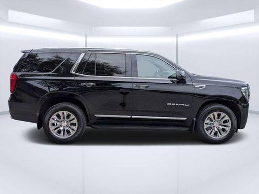 Onyx Black 2023 GMC Yukon Denali