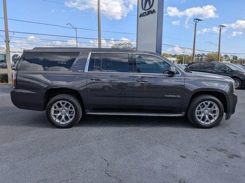 2016 GMC Yukon XL SLT