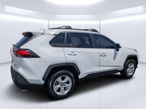 Super White 2019 Toyota RAV4 XLE