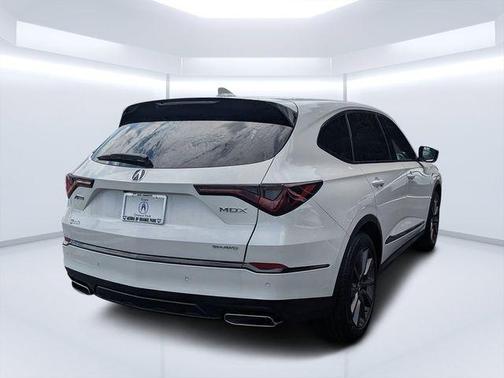 Platinum White Pearl 2026 Acura MDX A-Spec