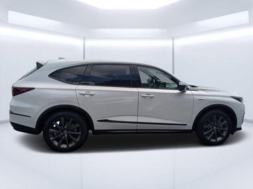 Platinum White Pearl 2026 Acura MDX A-Spec