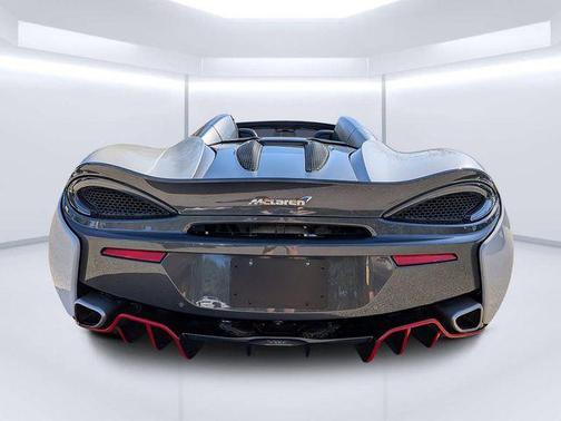 White 2019 McLaren 570S Spider