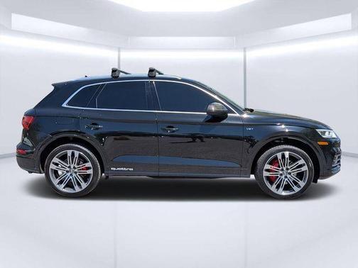 Mythos Black Metallic 2018 Audi SQ5 3.0T Premium Plus