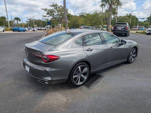 Graphite Luster Metallic 2025 Acura TLX Technology